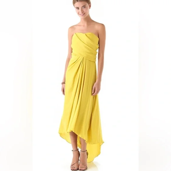 HALSTON HERITAGE NWOT Strapless Draped Yellow Gown Size 2 - Picture 1 of 10